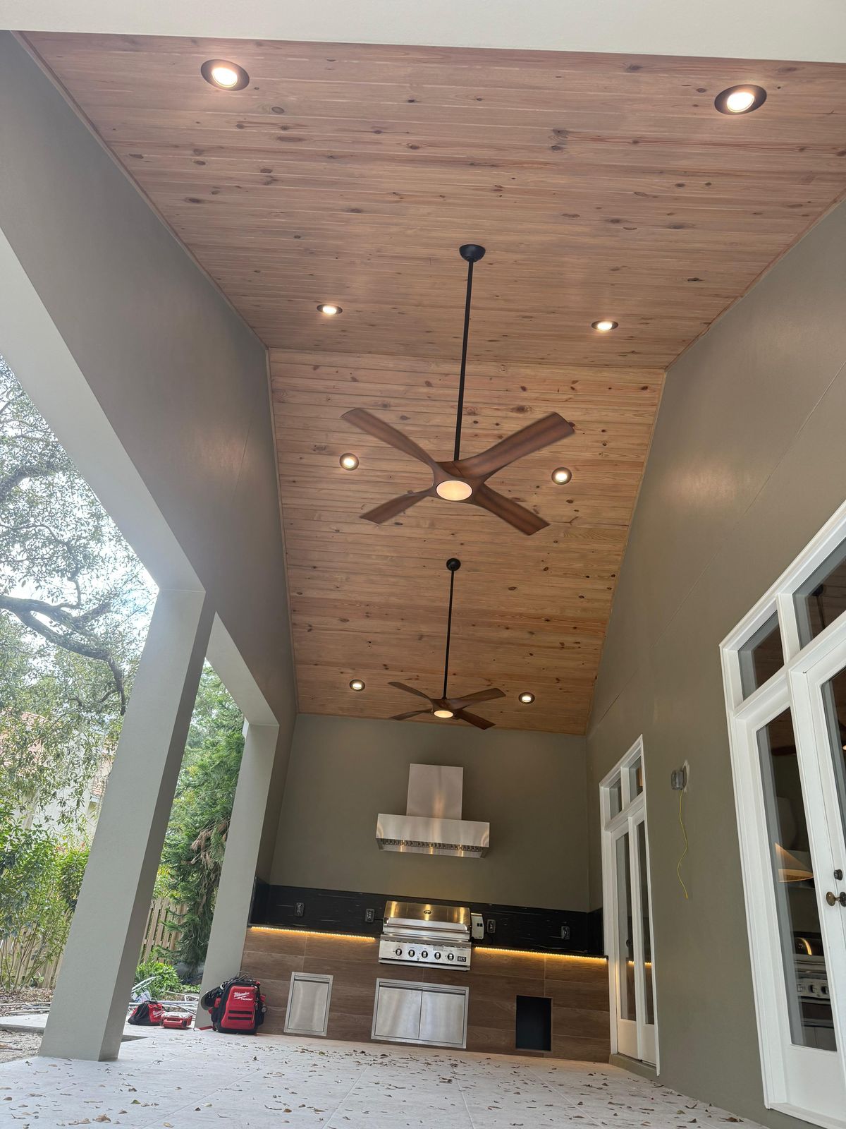 Outdoor kitchen wood